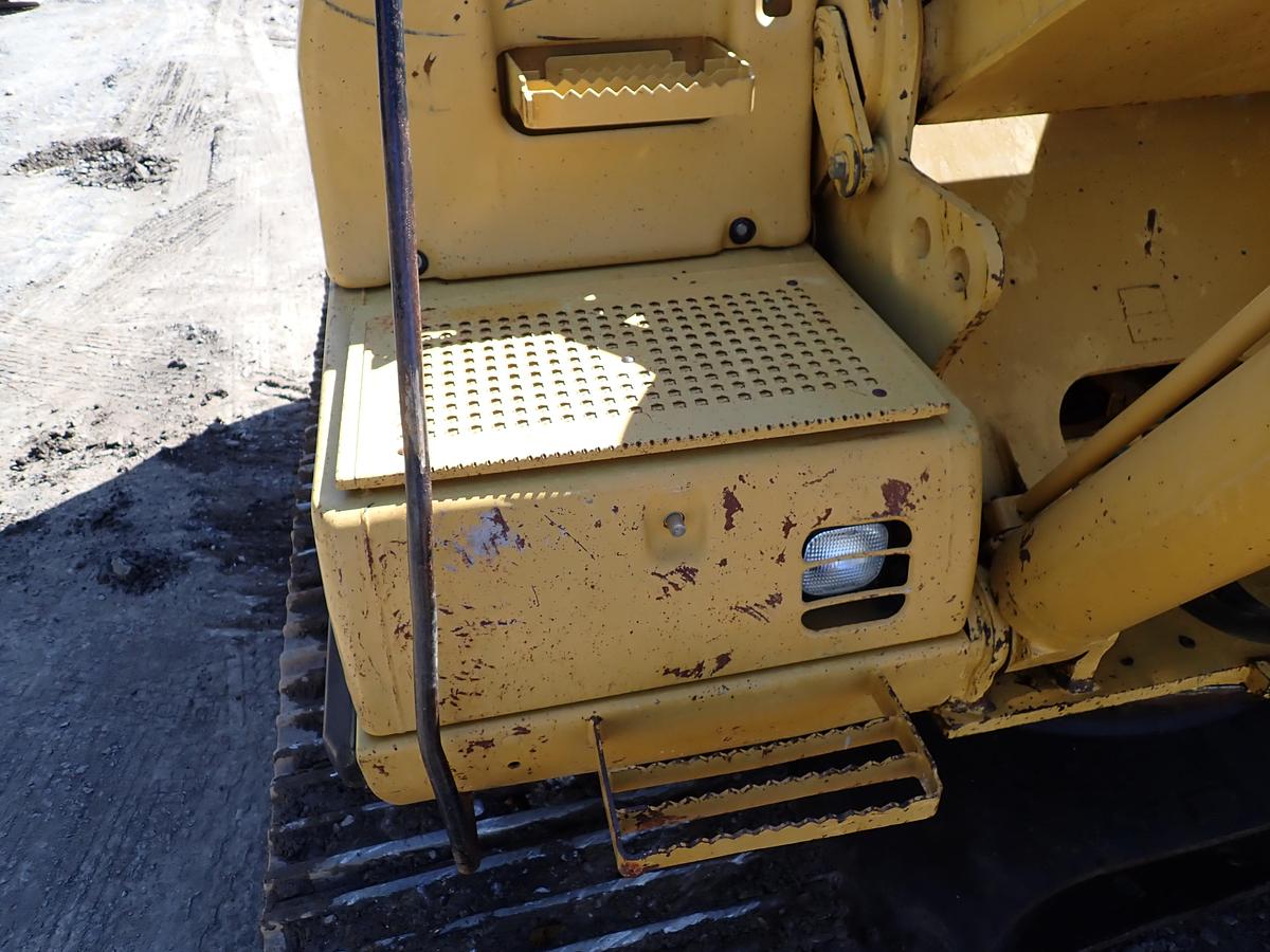 Used 2005 CAT 330CL Hydraulic Excavator