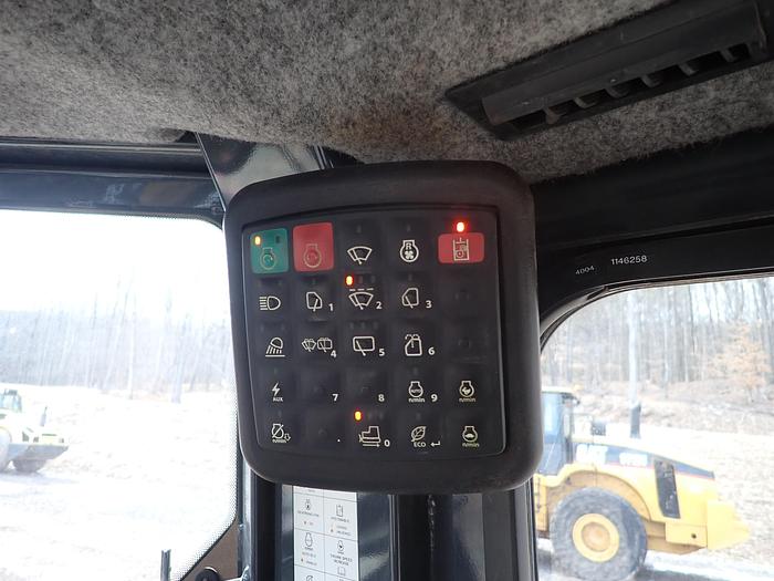 Used 2017 John Deere 650K LGP