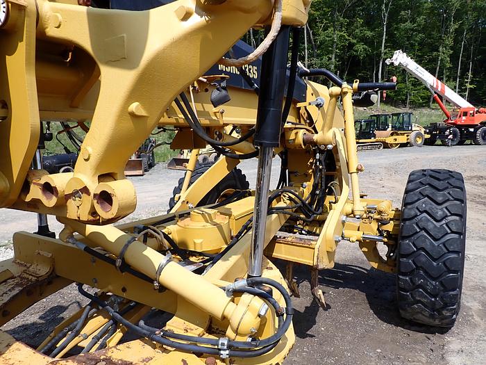 Used 2015 CAT 120M2 AWD