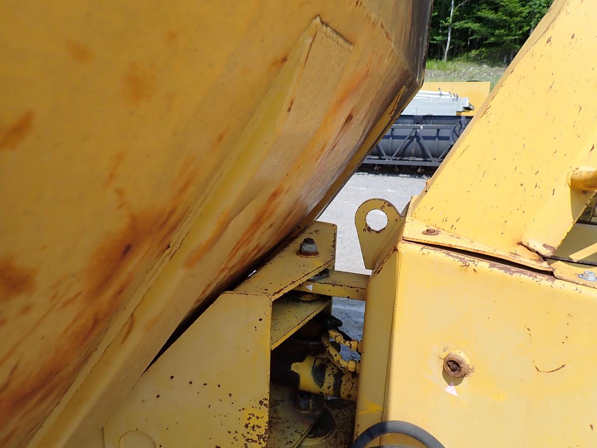 Used 2001 Thwaites 6TNA Dumper