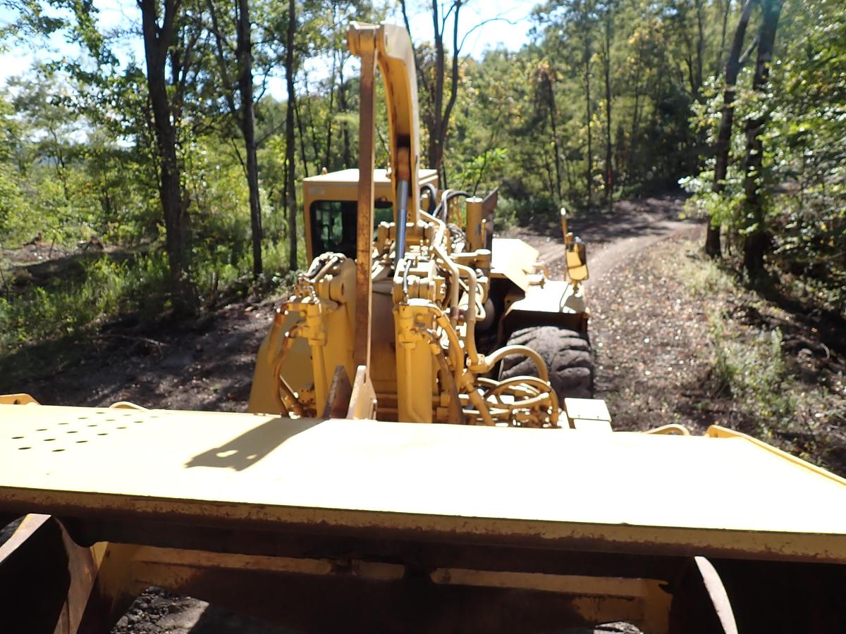 Used 2004 CAT 621G Motor Scraper