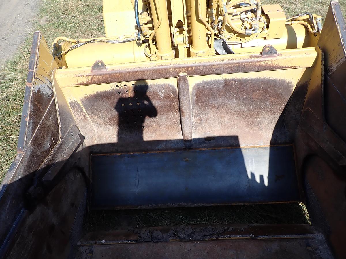 Used 2007 CAT 621G Motor Scraper