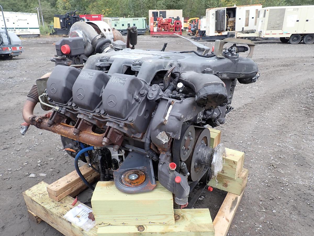 Used 2005 Mercedes OM501 LA Diesel Engine JOHN DEERE 400D TRUCK