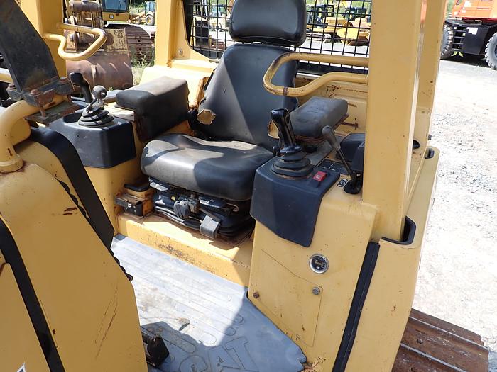 Used 2005 CAT D5G LGP