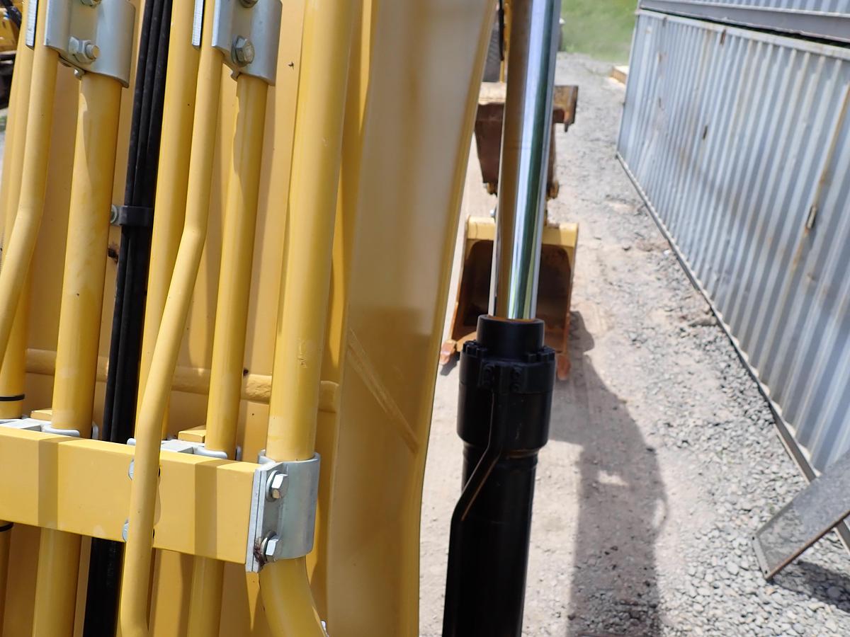 Used 2022 CAT 323 Excavator HYDRAULIC THUMB! 