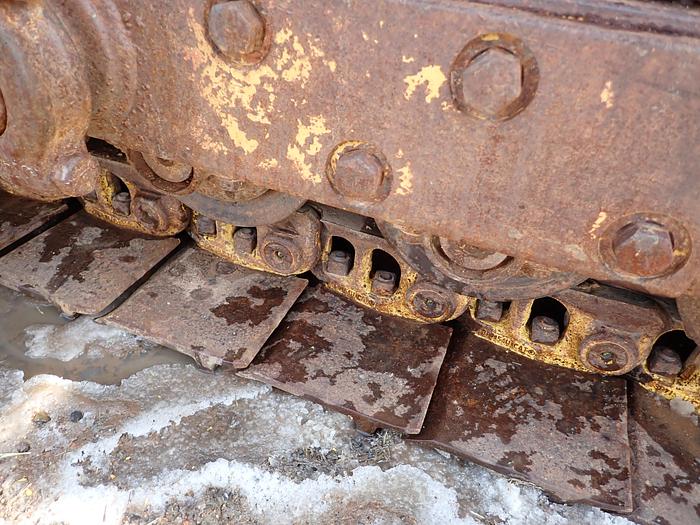 Used 1982 CAT D5B Crawler Dozer w/ CAB & WINCH 