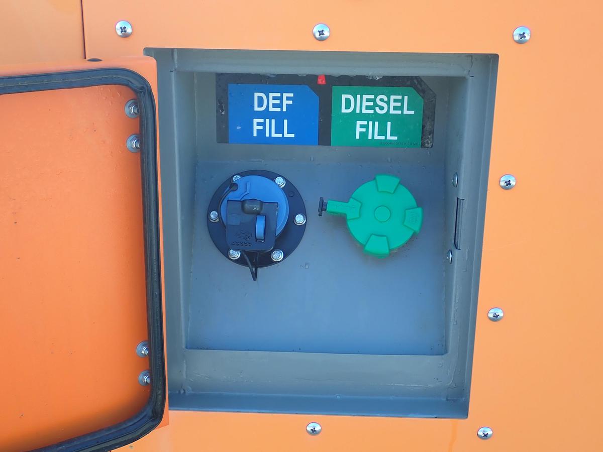 Used 2019 Sullivan Palatek D400PHHJD4AF 400 CFM Air Compressor