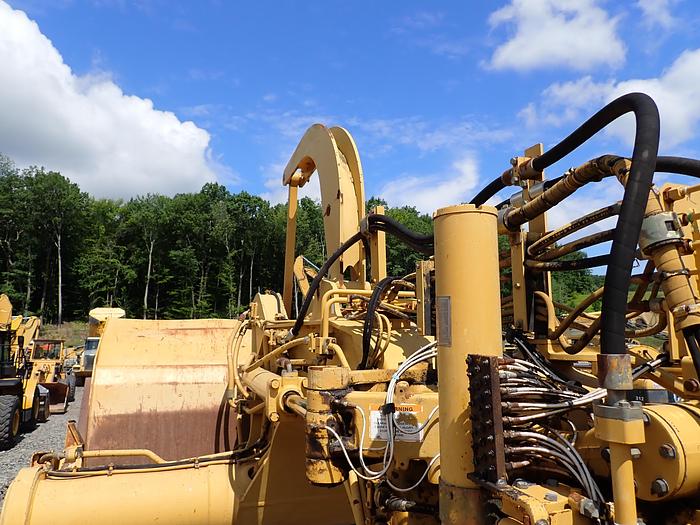 Used 2001 CAT 621G Motor Scraper