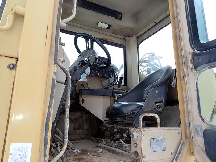 Used 1994 CAT 621F 8000 Gallon Water Wagon