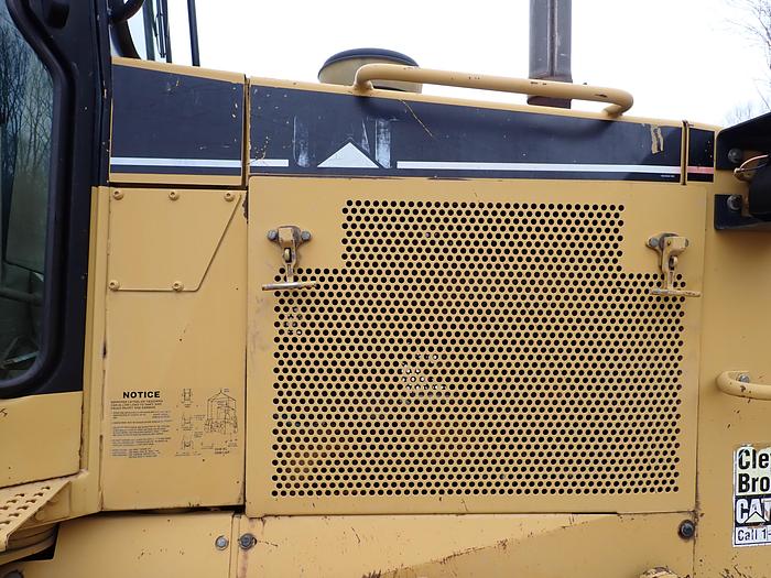 Used 2002 CAT D6M XL