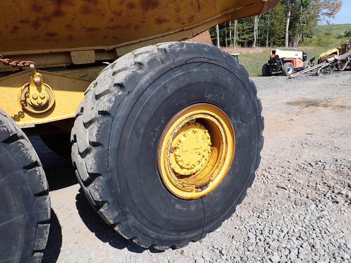 Used 2004 CAT 735 Articulated Haul Truck