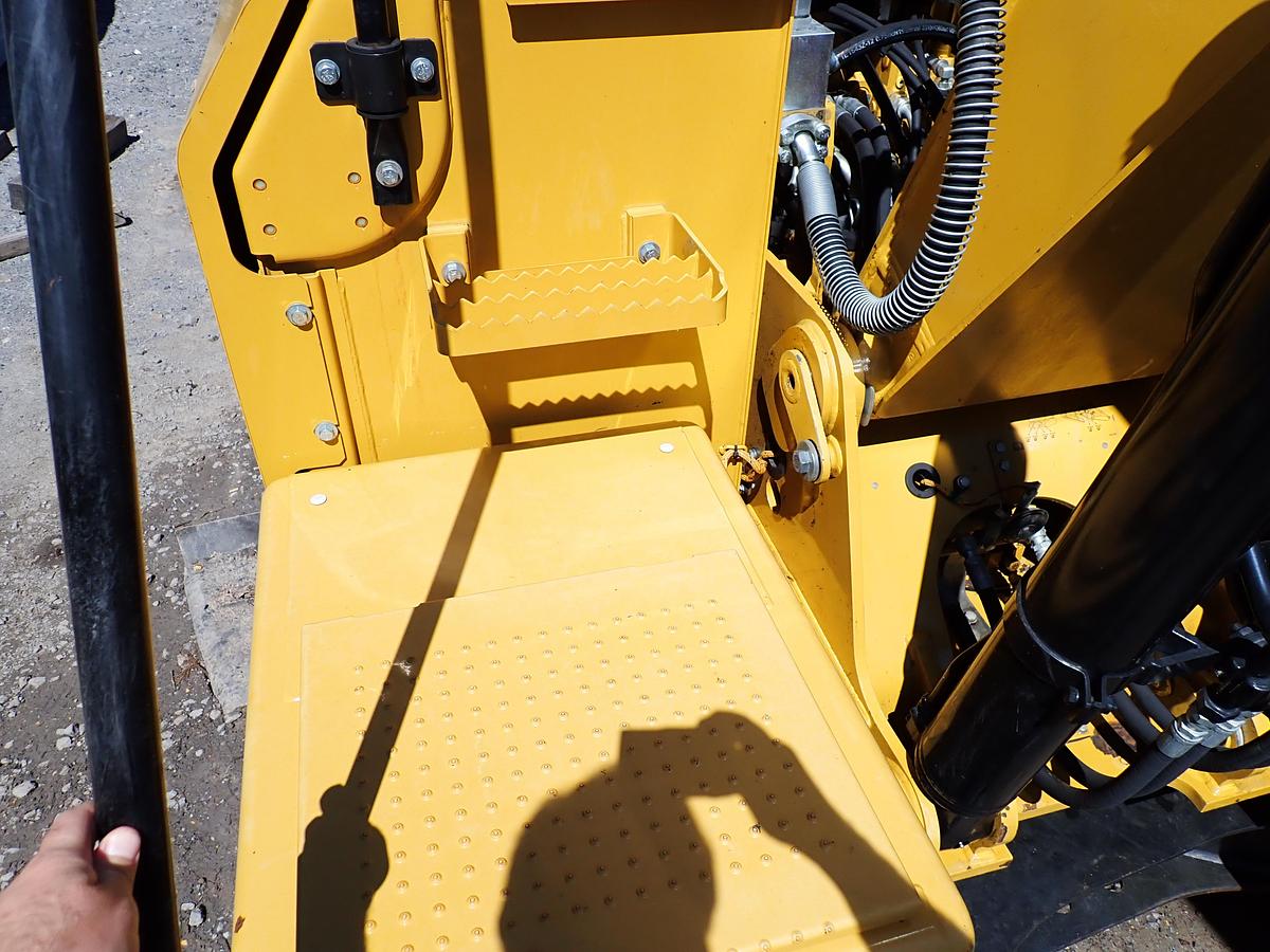 Used 2018 CAT 313FL GC Excavator HYDRAULIC THUMB