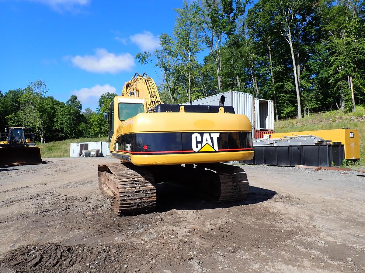 Used 2005 CAT 330CL Hydraulic Excavator