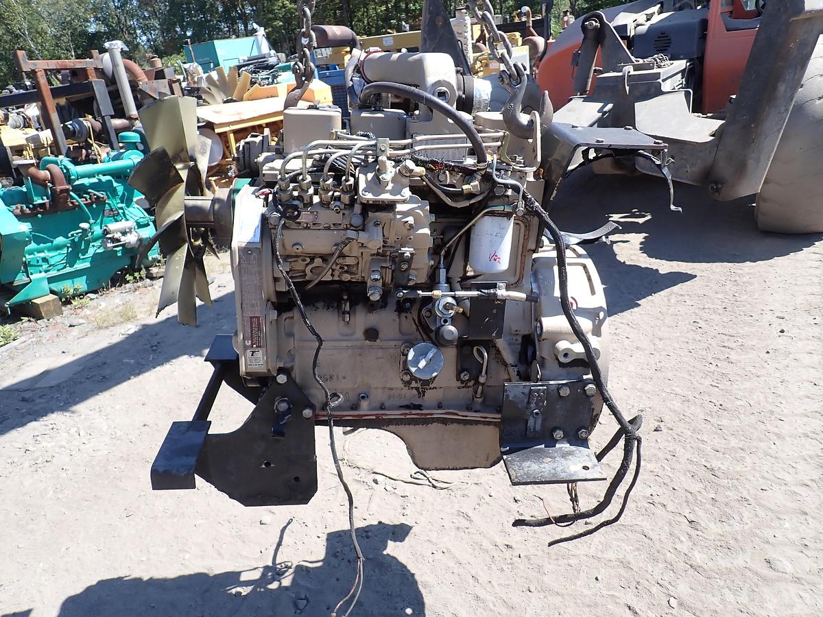 Used 2001 Cummins 4BT 3.9 Diesel Engine CPL 2302 