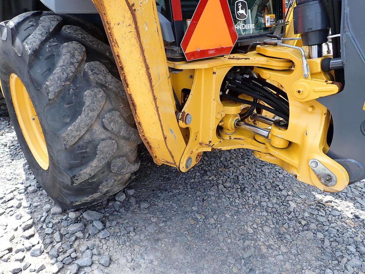 Used 2018 John Deere 410L Loader Backhoe LOADED! Q/C FORKS EXTENDAHOE