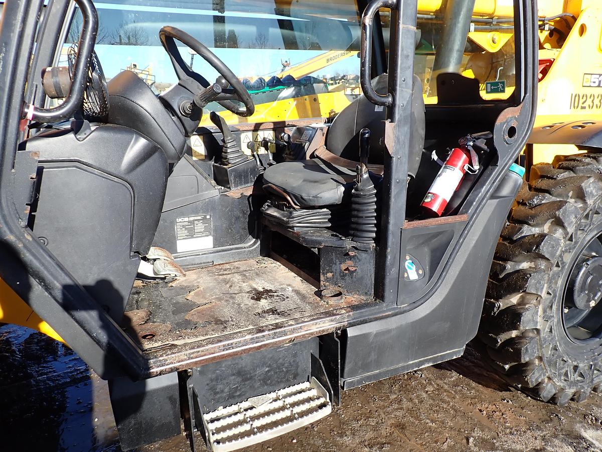 Used 2018 JCB 510-56 10K Telehandler