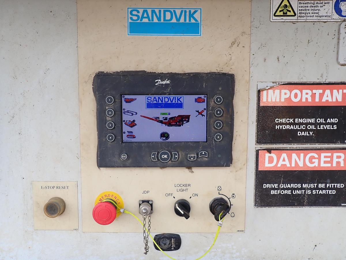 Used 2014 Sandvik QJ341 Jaw Crusher