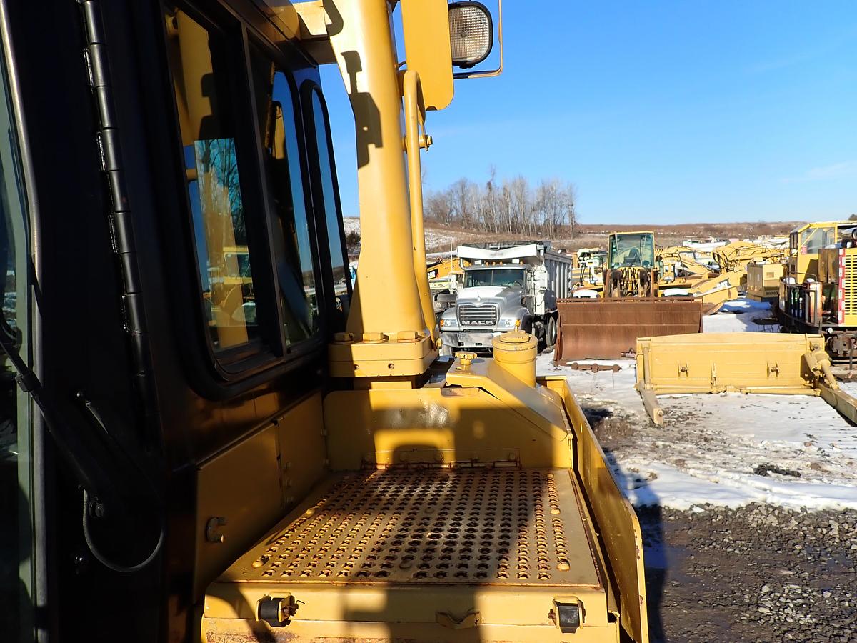 Used 2002 CAT D7R SERIES II Crawler Dozer