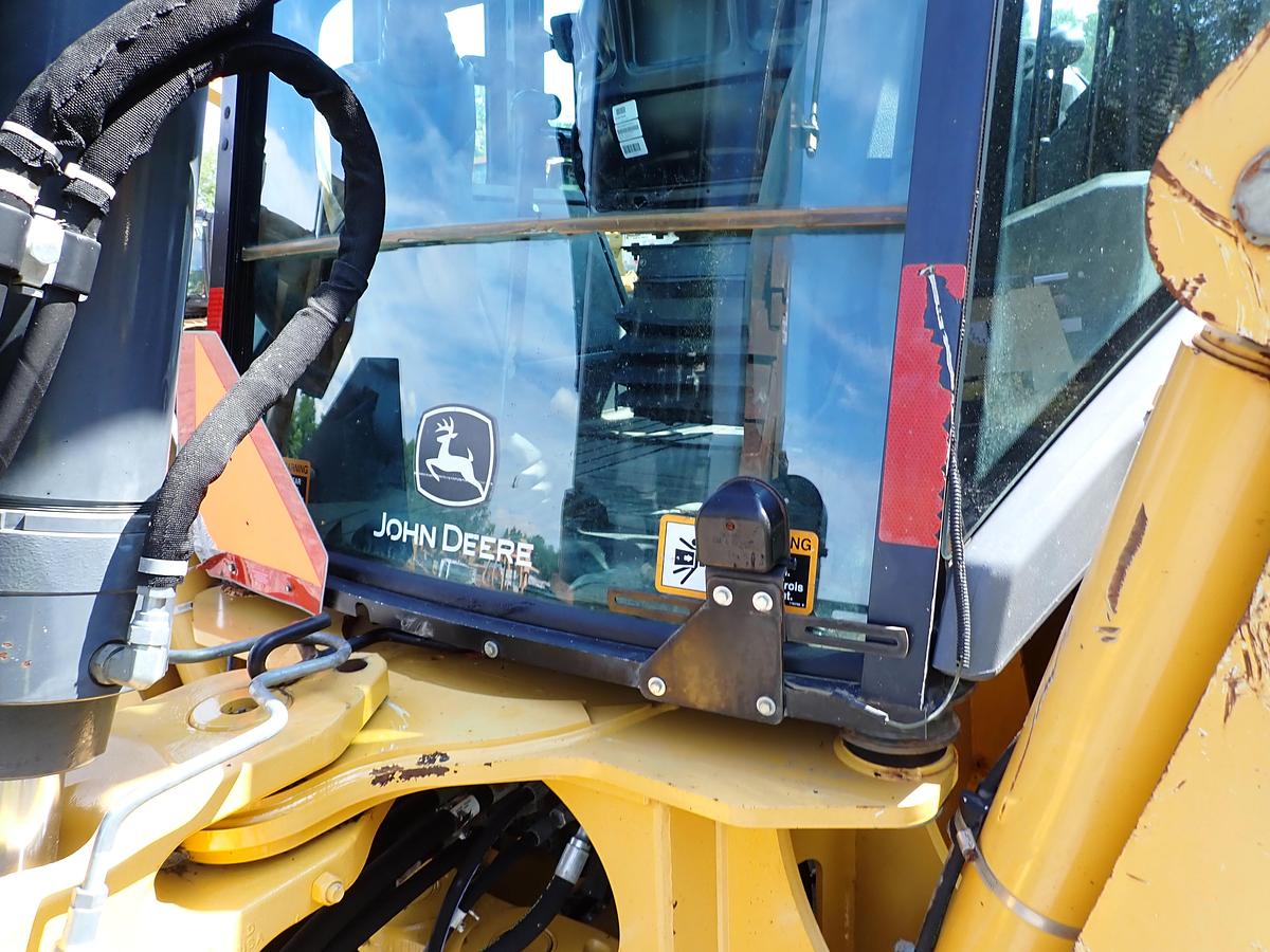 Used 2018 John Deere 410L Loader Backhoe LOADED! Q/C FORKS EXTENDAHOE