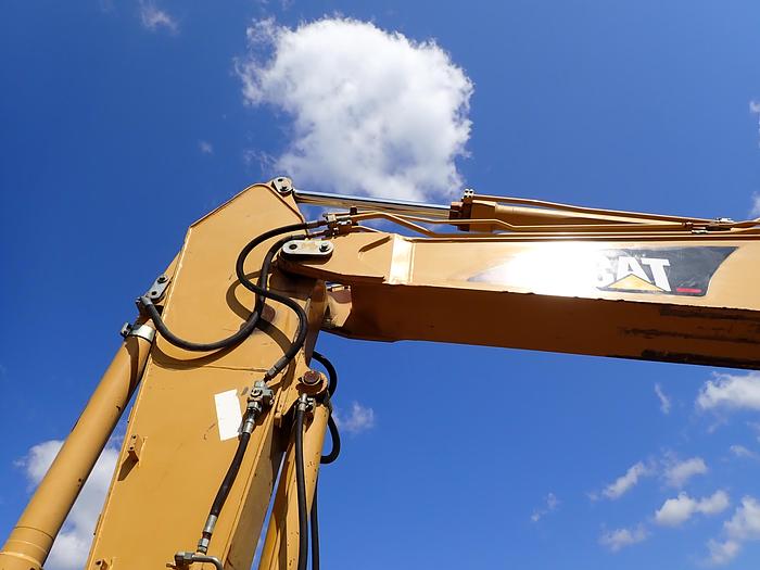 Used 2006 CAT 324DL Hydraulic Excavator PROGRESSIVE THUMB -- LOW HOURS