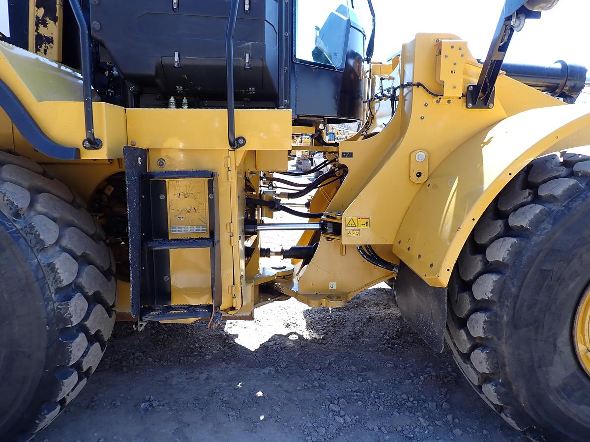 Used 2019 CAT 966M Wheel Loader Q/C & FORKS