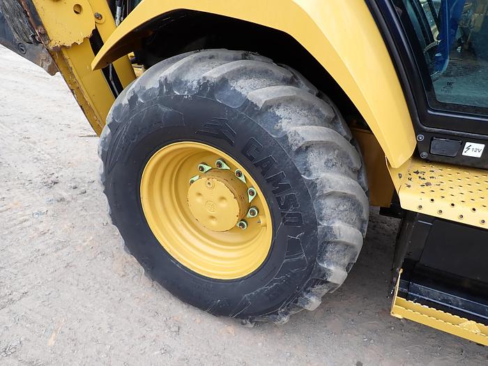 Used 2018 CAT 420F2 Loader Backhoe