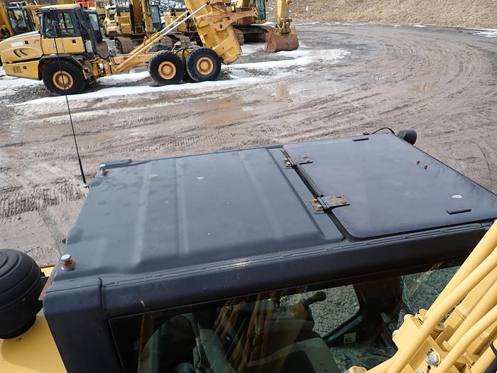 Used 2012 CAT 320EL