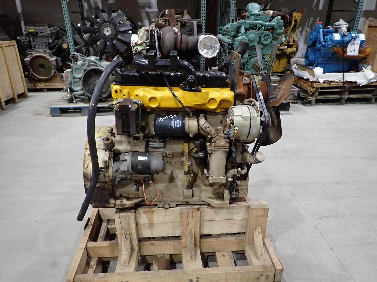 Used John Deere 4045TF001