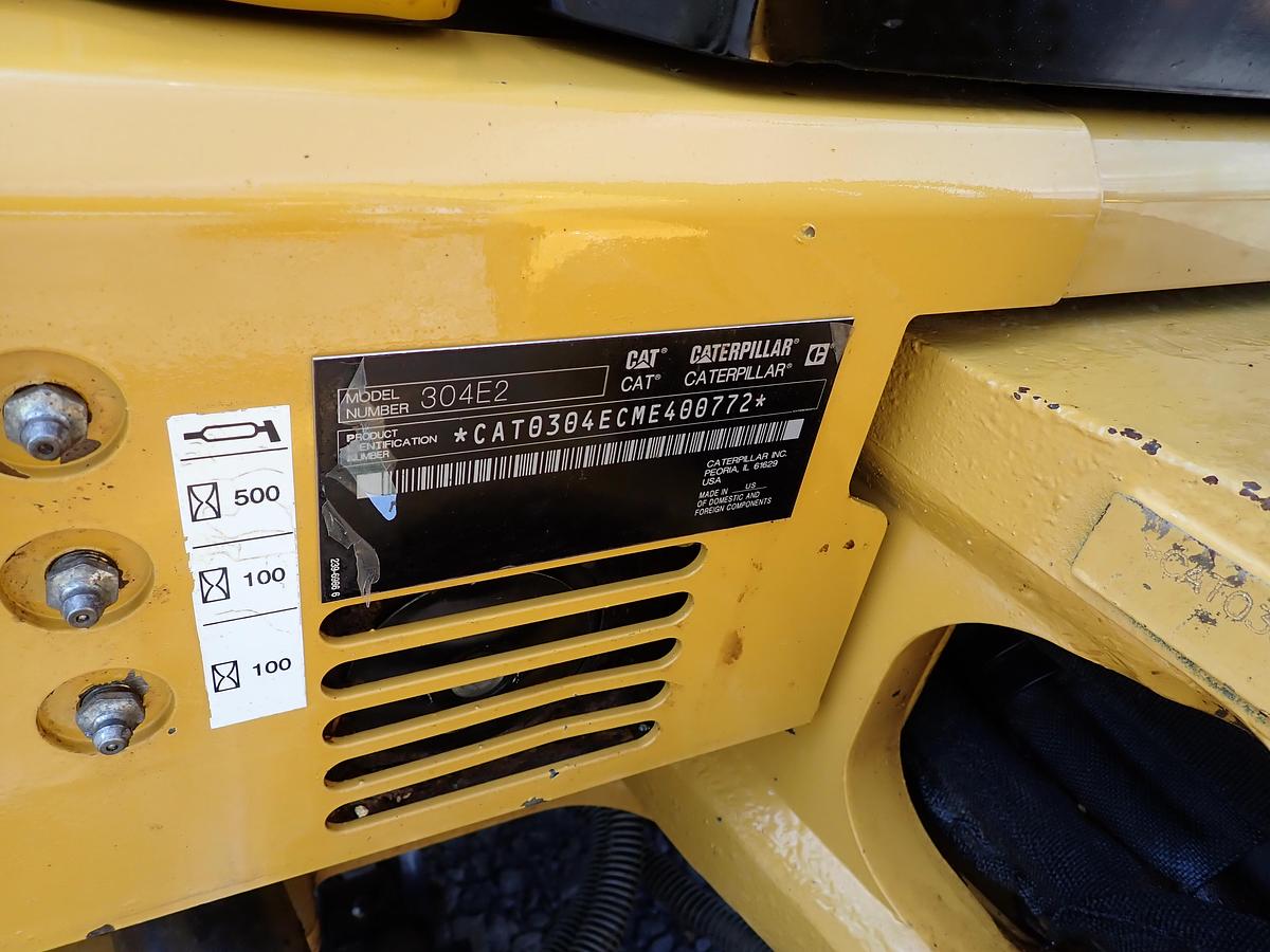 Used 2016 CAT 304E2 CR Mini Excavator HYDRAULIC THUMB!