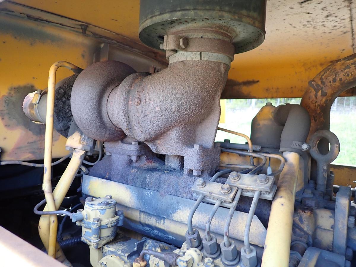 Used 1976 CAT 950 Wheel Loader w/ FORKS