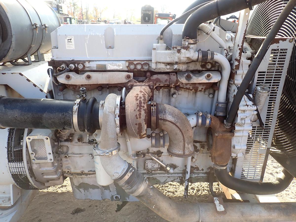 Used 2005 Detroit Diesel 325 KW Generator Set 12.7 Liter Series 60