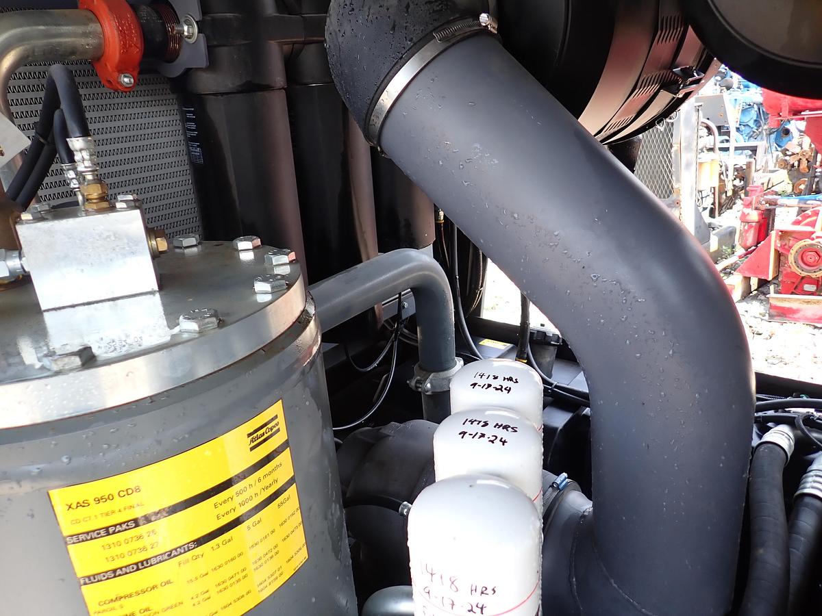 Used 2019 Atlas Copco XAS950CD8 950 CFM Air Compressor 1496 HOURS