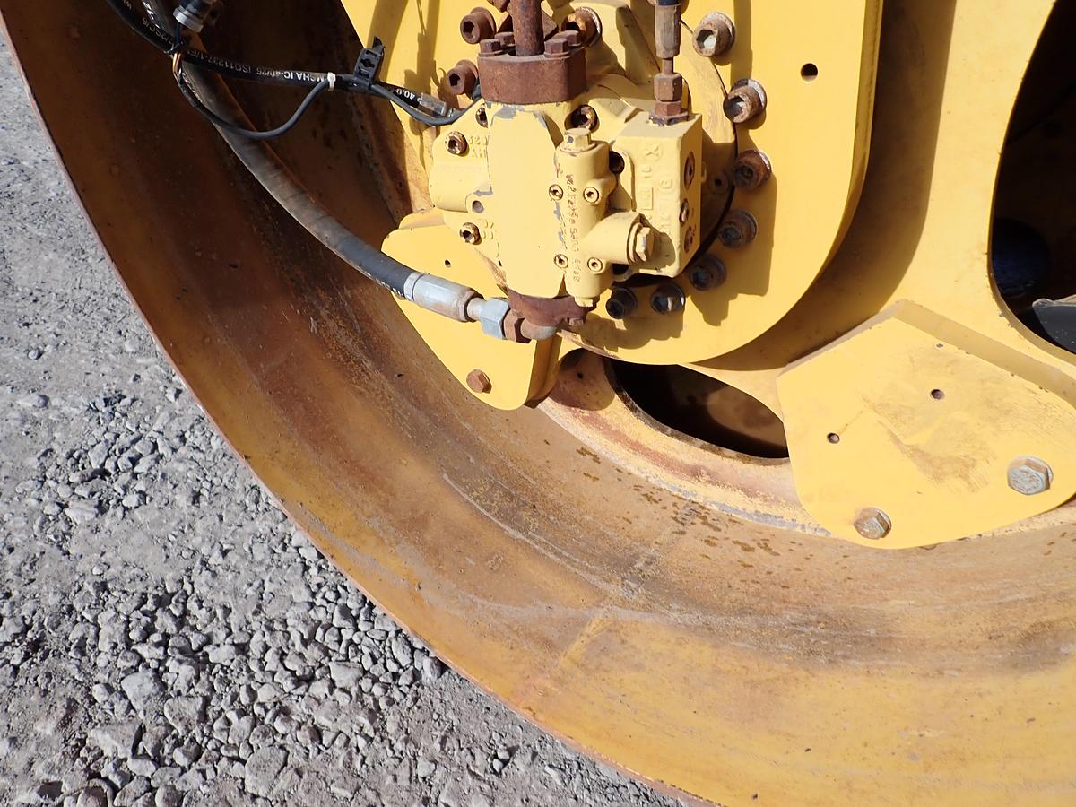 Used 2015 CAT CB64 Double Drum Roller