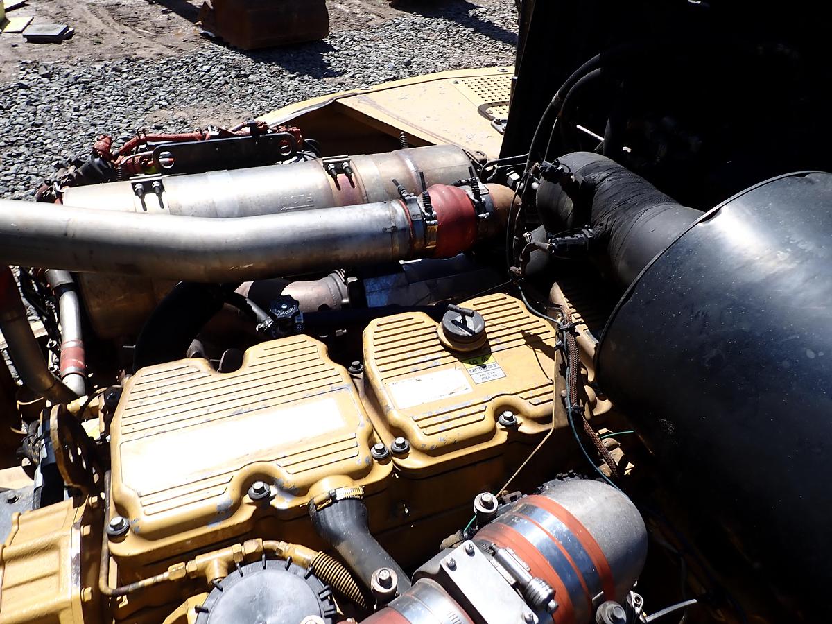 Used 2012 CAT 740B Articulated Haul Truck w/ TAILGATE