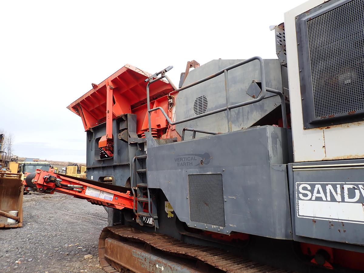 Used 2014 Sandvik QJ341 Jaw Crusher