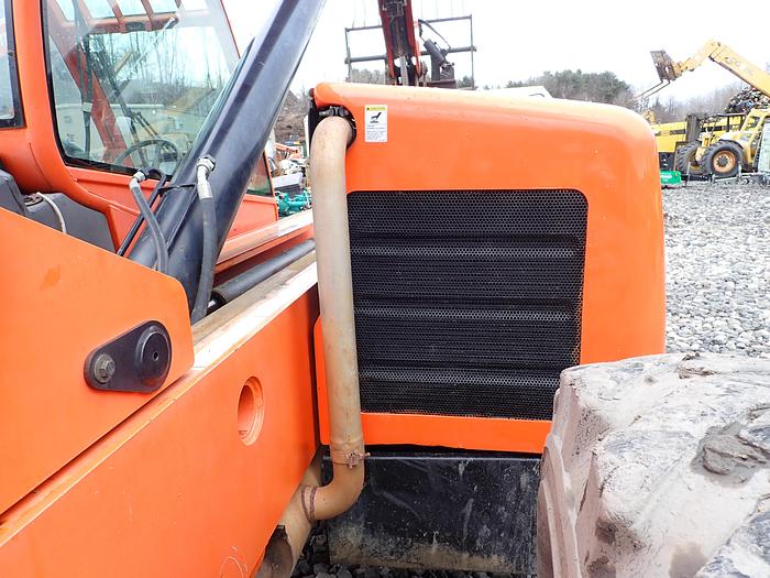 Used 2009 Lull 944E-42