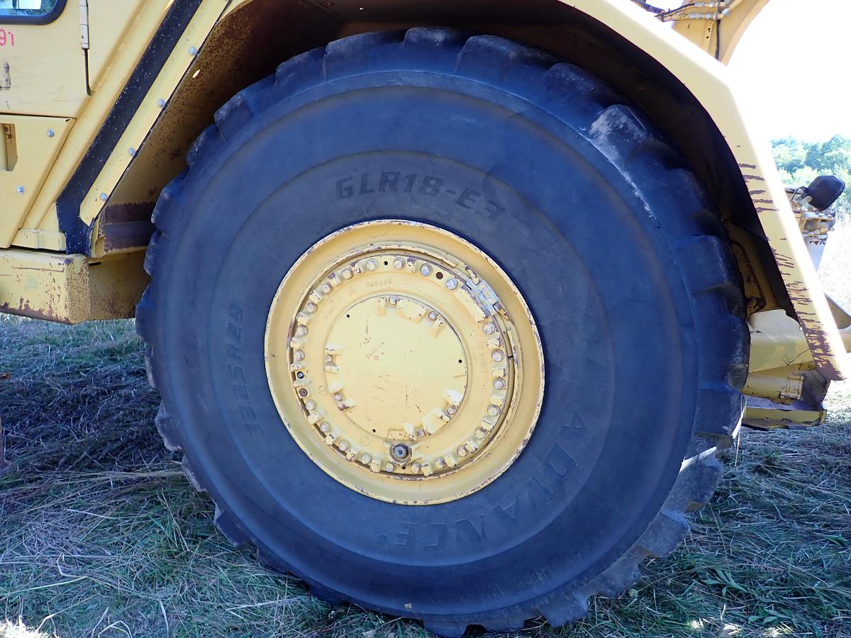 Used 2007 CAT 621G Motor Scraper