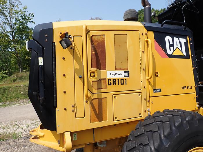 Used 2015 CAT 120M2 AWD