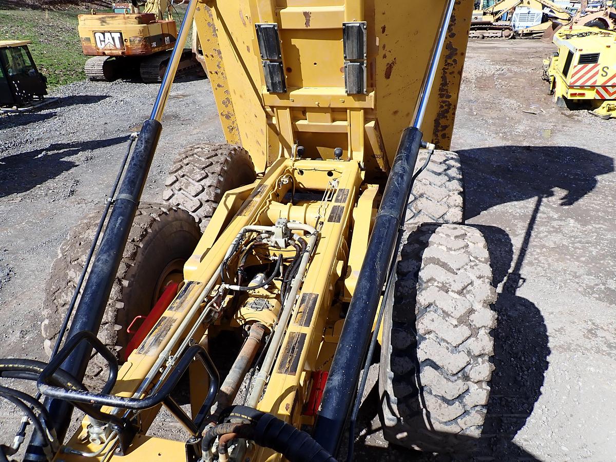 Used 2014 CAT 740B Articulated Truck