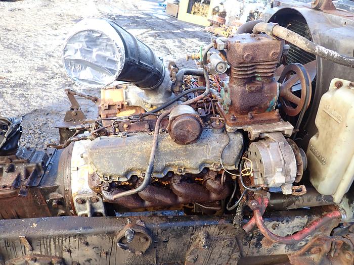 Used Caterpillar 3208 Diesel Engine SUPER LOW MILES! Truck V8 210 HP 9N5168 Ford