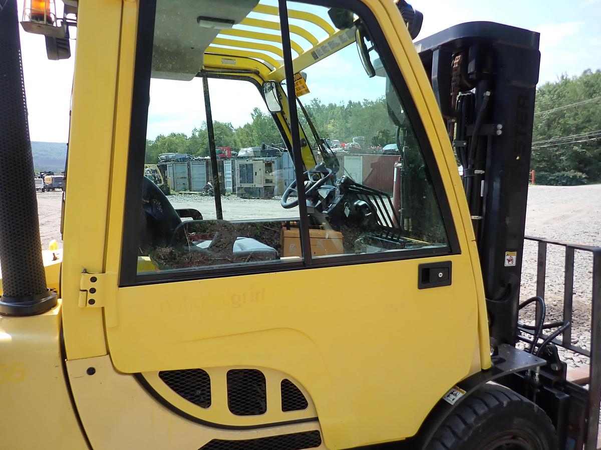 Used 2015 Hyster H80FT Diesel Forklift LOW HOURS! POSITIONERS!