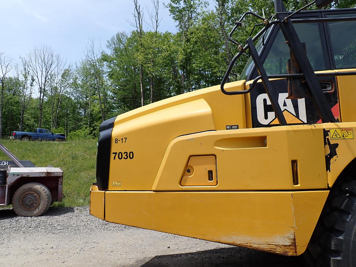 Used 2015 CAT 740B Articulated Haul Truck