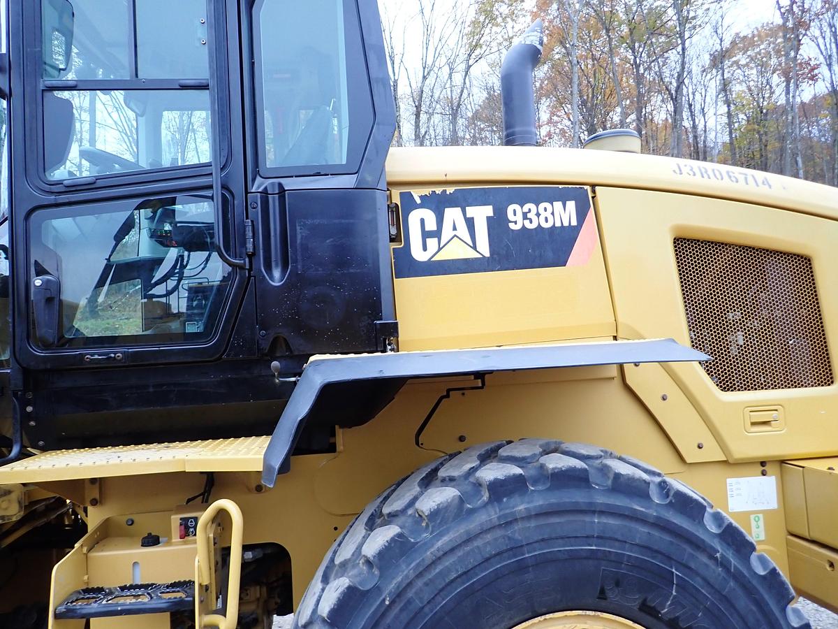 Used 2019 CAT 938M Wheel Loader