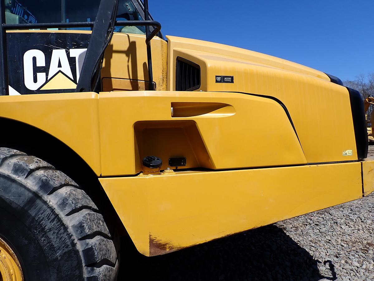 Used 2012 CAT 740B Articulated Haul Truck w/ TAILGATE