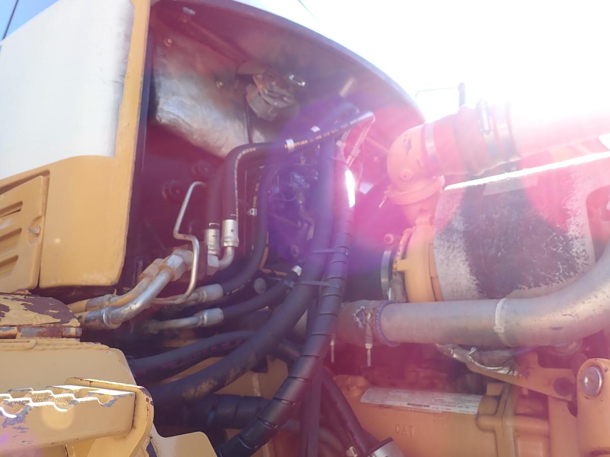 Used 2011 CAT 740 Articulated Haul Truck 7900 HOURS!