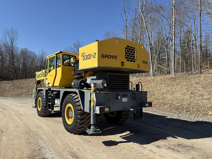 Used Grove RT530