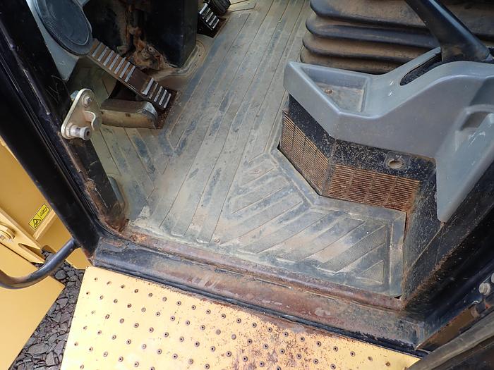 Used 2008 CAT 938H Wheel Loader Q/C -- FORKS