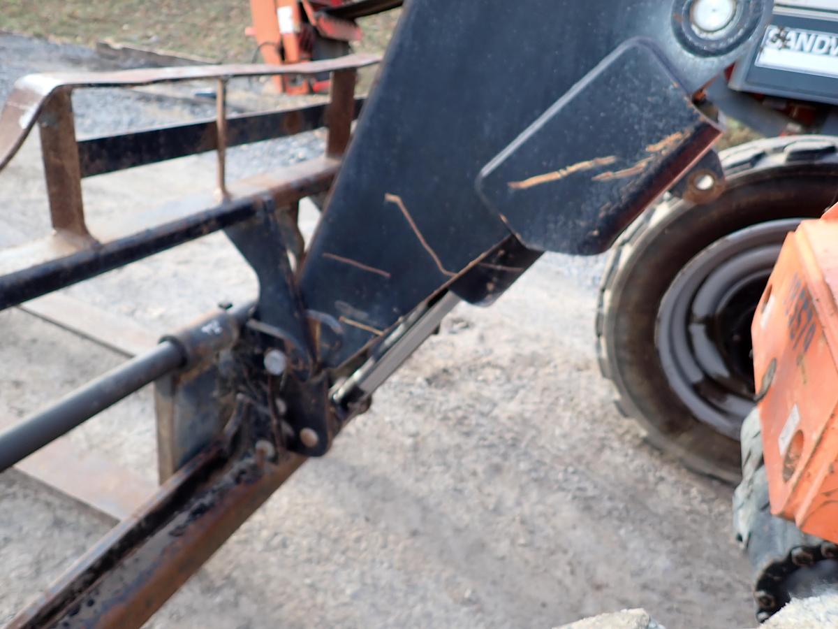 Used 2018 Skytrak 8042 8K Telehandler