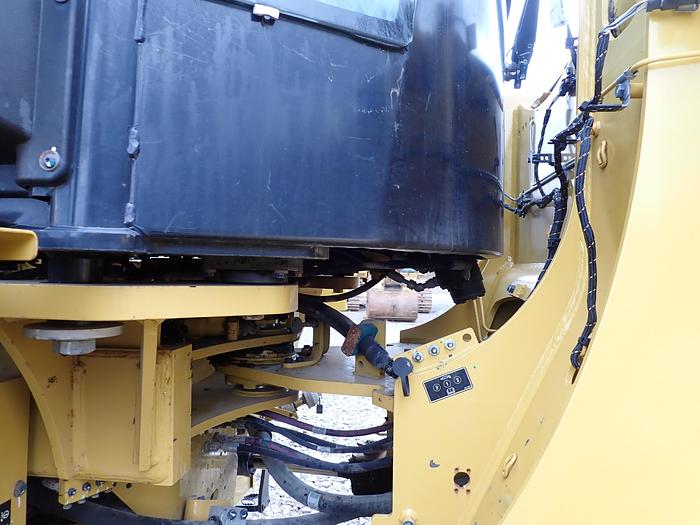 Used 2019 CAT 950M Wheel Loader