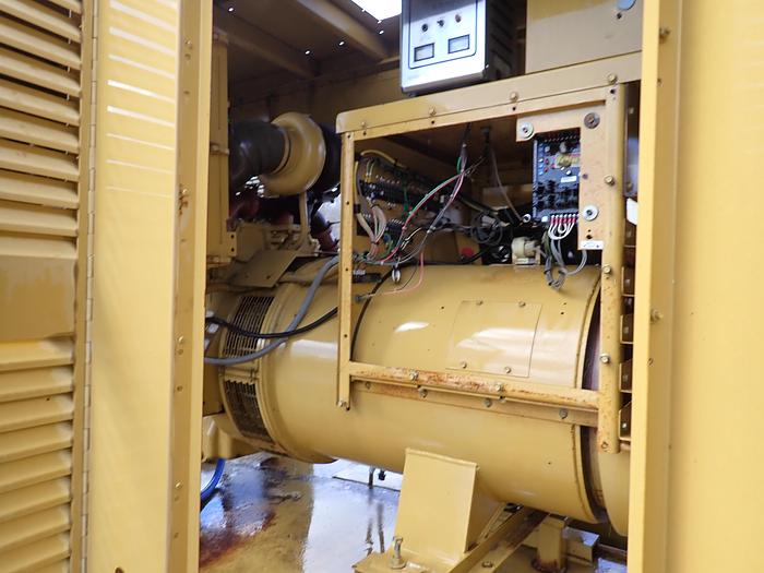 Used 1995 CAT SR4B 500 KW Standby Generator 1134 HOURS!
